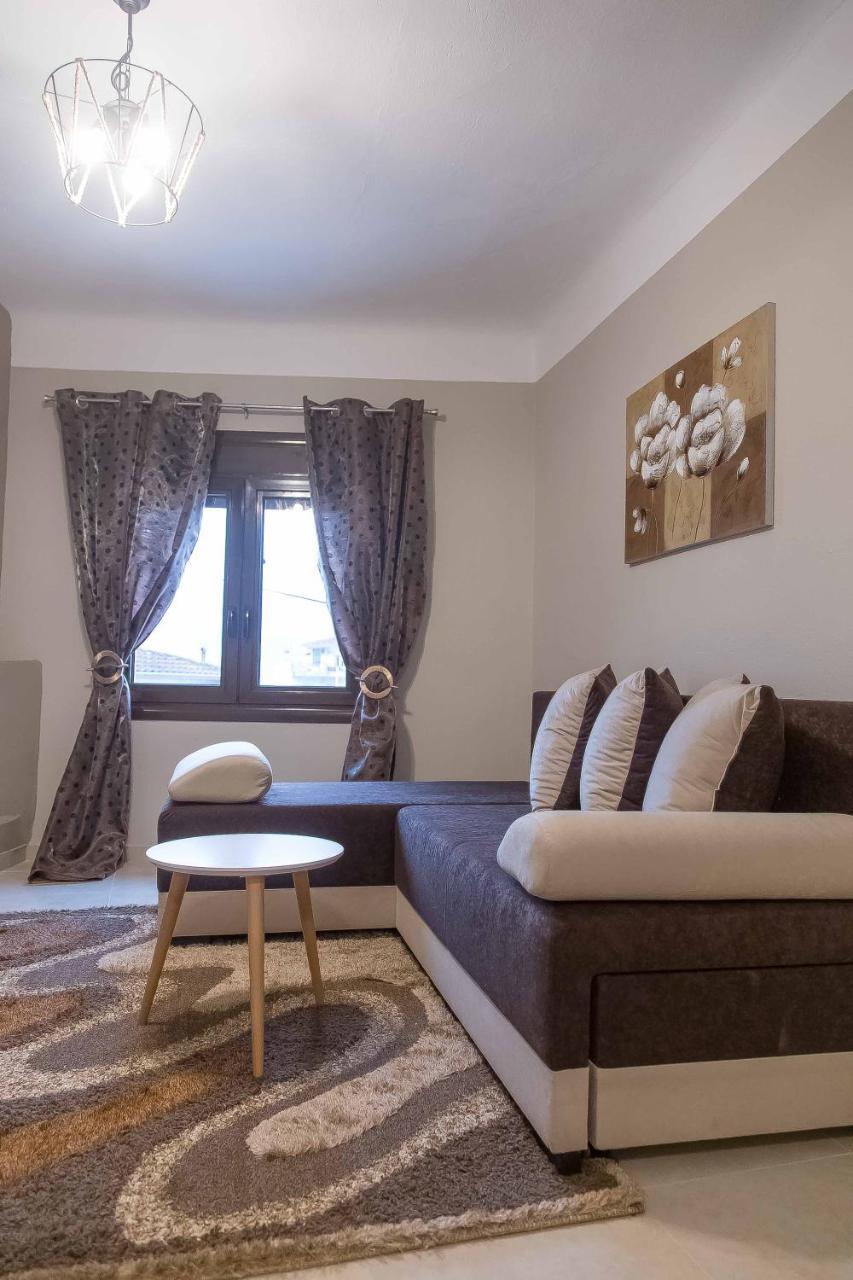 칼람파카 Historic Luxury House In The Heart Of Meteora 빌라 외부 사진